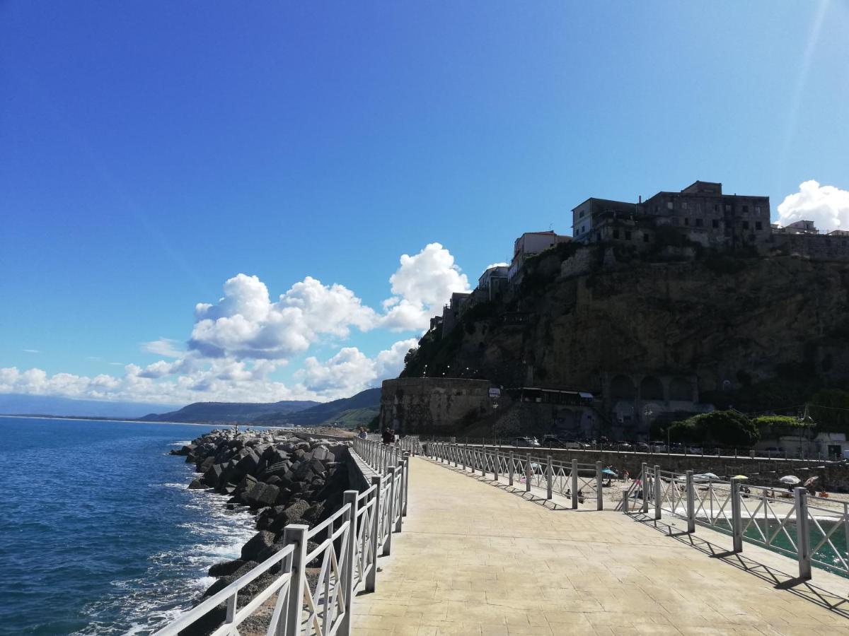 Apartamento La Porta Sul Mare Pizzo  Exterior foto